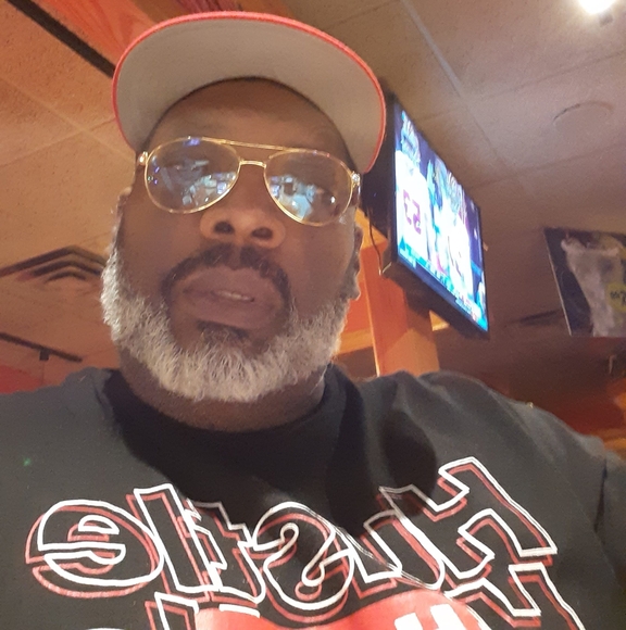 Meet your Posher, Perry - Picture 1 of 1